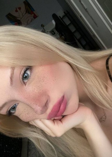 Проститутка Алиса